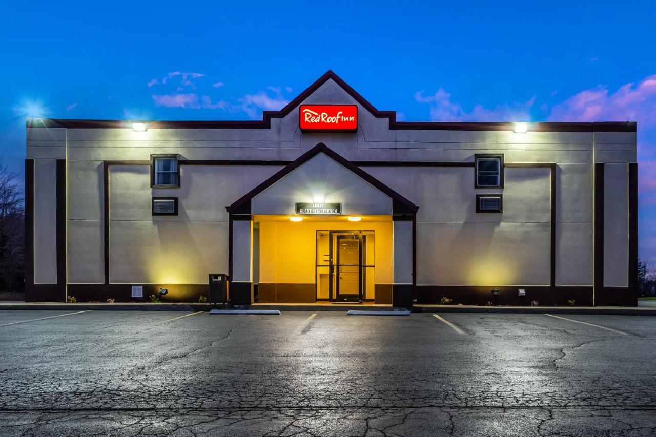Red Roof Inn Scottsburg Bagian luar foto